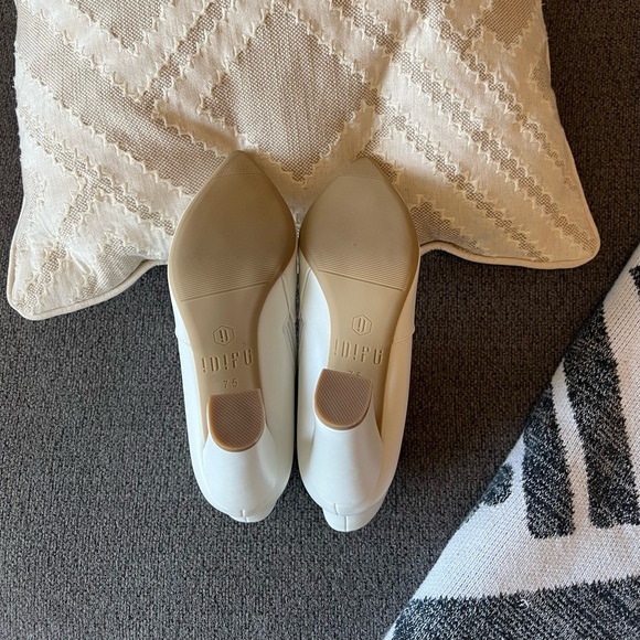 IDIFU: Size 7.5. 3 inches - Picture 6 of 8